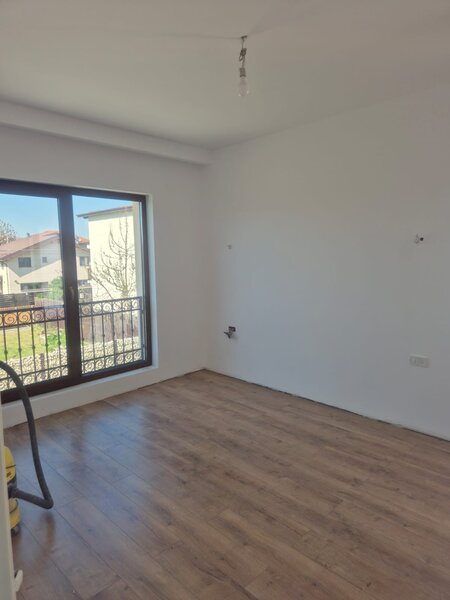 Pipera- Tunari, vila noua de vanzare, 