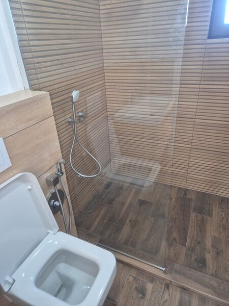 Pipera- Tunari, vila noua de vanzare, 