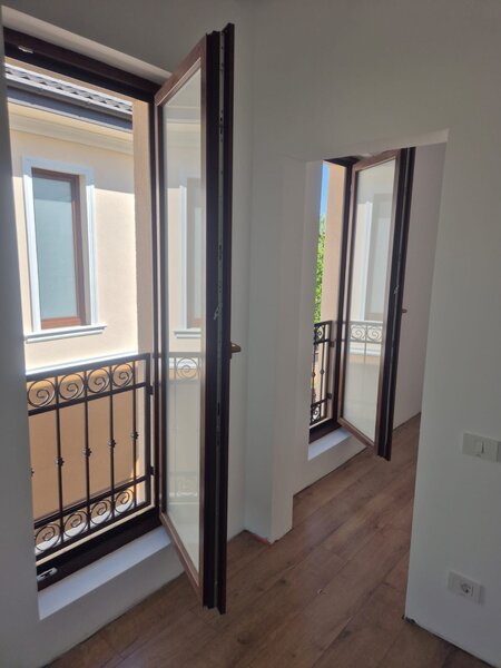 Pipera- Tunari, vila noua de vanzare, 